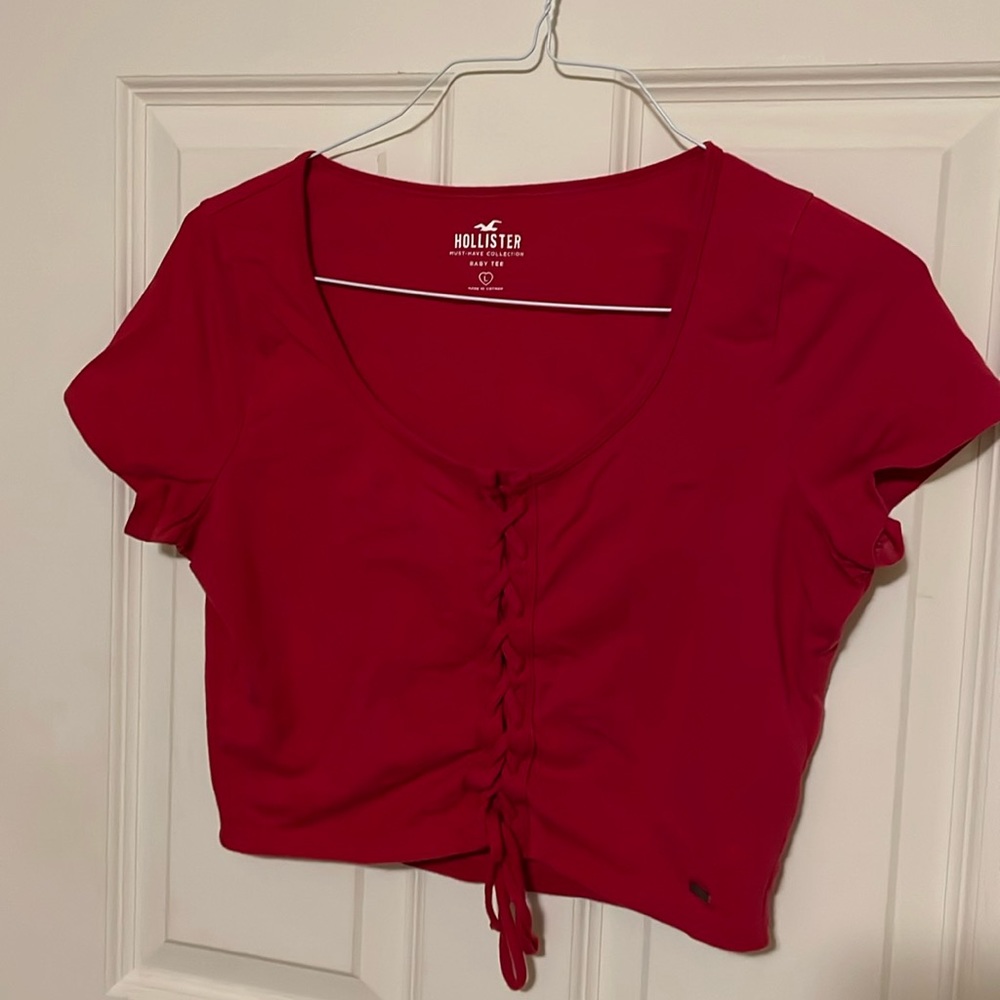 red crop top!!❤️